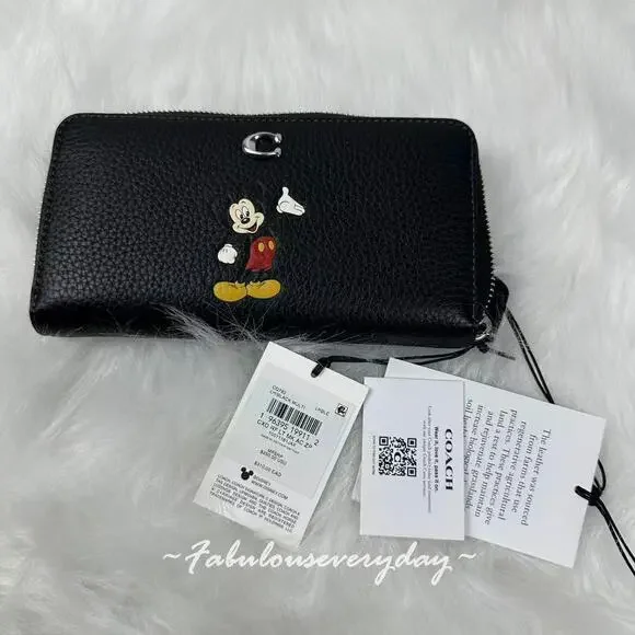 Disney X Coach Essential Accordion Zip Wallet In Leather Black CQ783 Mickey NWT - Picture 3 of 8